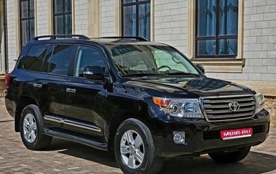 Toyota Land Cruiser 200, 2015 год, 4 450 000 рублей, 1 фотография