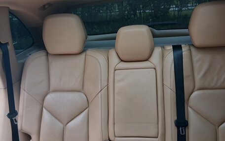 Porsche Cayenne III, 2011 год, 2 500 000 рублей, 17 фотография
