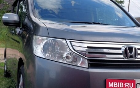 Honda Stepwgn IV, 2011 год, 1 450 000 рублей, 6 фотография