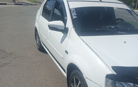 Renault Logan I, 2013 год, 450 000 рублей, 8 фотография
