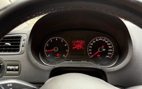 Volkswagen Polo VI (EU Market), 2013 год, 875 000 рублей, 15 фотография