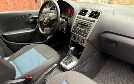 Volkswagen Polo VI (EU Market), 2013 год, 875 000 рублей, 20 фотография