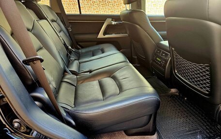 Toyota Land Cruiser 200, 2015 год, 4 450 000 рублей, 13 фотография
