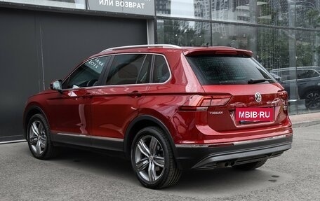 Volkswagen Tiguan II, 2017 год, 1 995 000 рублей, 7 фотография