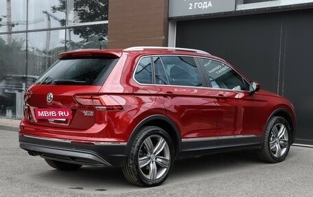Volkswagen Tiguan II, 2017 год, 1 995 000 рублей, 5 фотография