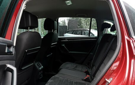 Volkswagen Tiguan II, 2017 год, 1 995 000 рублей, 10 фотография