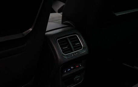 Volkswagen Tiguan II, 2017 год, 1 995 000 рублей, 18 фотография