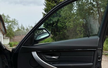 BMW 3 серия, 2018 год, 2 130 000 рублей, 16 фотография