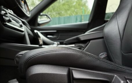 BMW 3 серия, 2018 год, 2 130 000 рублей, 14 фотография