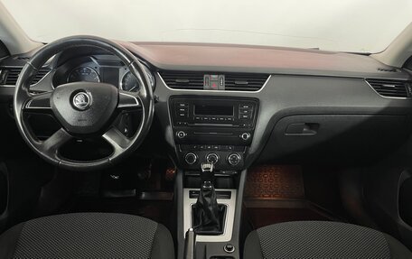Skoda Octavia, 2013 год, 997 000 рублей, 13 фотография