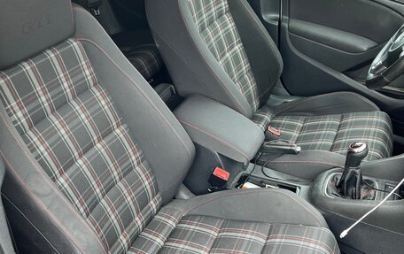 Volkswagen Golf GTI VII, 2010 год, 1 250 000 рублей, 8 фотография
