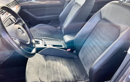 Volkswagen Passat B8 рестайлинг, 2015 год, 2 260 000 рублей, 8 фотография