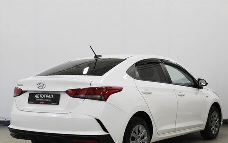 Hyundai Solaris II рестайлинг, 2021 год, 1 420 000 рублей, 4 фотография