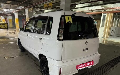 Nissan Cube II, 2001 год, 250 000 рублей, 3 фотография