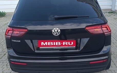 Volkswagen Tiguan II, 2018 год, 2 310 000 рублей, 8 фотография