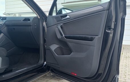 Volkswagen Tiguan II, 2018 год, 2 310 000 рублей, 34 фотография