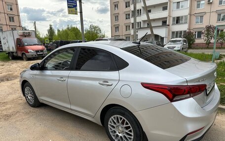 Hyundai Solaris II рестайлинг, 2017 год, 1 280 000 рублей, 4 фотография