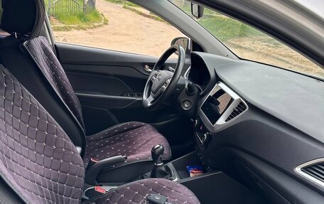 Hyundai Solaris II рестайлинг, 2017 год, 1 280 000 рублей, 7 фотография