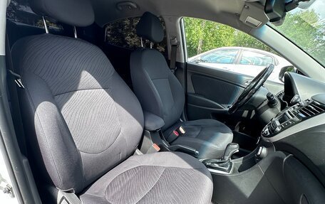 Hyundai Solaris II рестайлинг, 2014 год, 1 090 000 рублей, 8 фотография