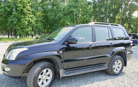 Toyota Land Cruiser Prado 120 рестайлинг, 2006 год, 2 580 000 рублей, 3 фотография