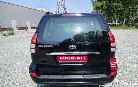 Toyota Land Cruiser Prado 120 рестайлинг, 2006 год, 2 580 000 рублей, 2 фотография
