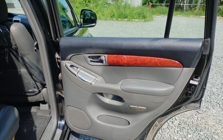 Toyota Land Cruiser Prado 120 рестайлинг, 2006 год, 2 580 000 рублей, 19 фотография