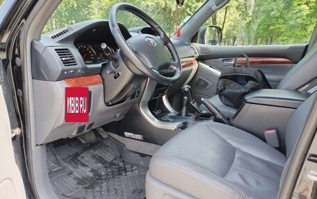 Toyota Land Cruiser Prado 120 рестайлинг, 2006 год, 2 580 000 рублей, 25 фотография