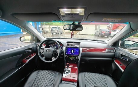 Toyota Camry, 2012 год, 1 300 000 рублей, 10 фотография