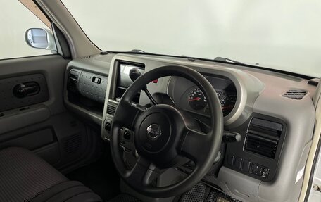 Nissan Cube II, 2005 год, 437 000 рублей, 11 фотография