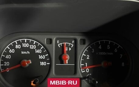 Nissan Cube II, 2005 год, 437 000 рублей, 15 фотография