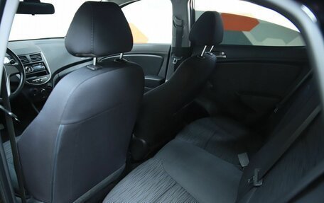 Hyundai Solaris II рестайлинг, 2016 год, 790 000 рублей, 11 фотография