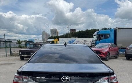 Toyota Camry, 2017 год, 2 340 000 рублей, 6 фотография