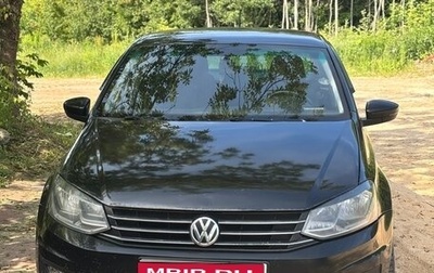 Volkswagen Polo VI (EU Market), 2018 год, 900 000 рублей, 1 фотография