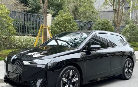 BMW iX, 2024 год, 4 650 000 рублей, 1 фотография