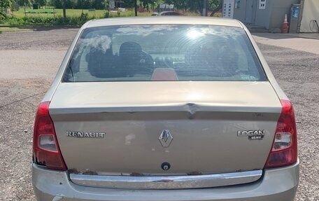 Renault Logan I, 2010 год, 400 000 рублей, 2 фотография