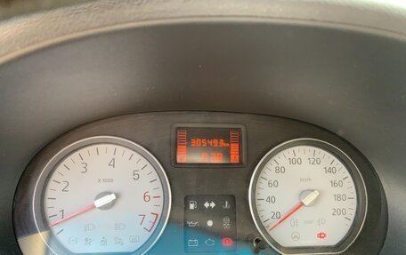 Renault Logan I, 2010 год, 400 000 рублей, 15 фотография