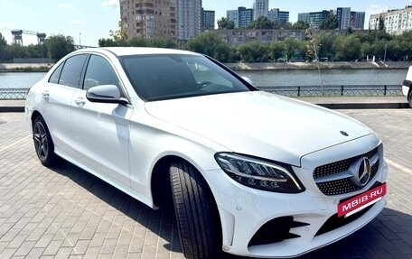 Mercedes-Benz C-Класс, 2019 год, 3 090 000 рублей, 7 фотография