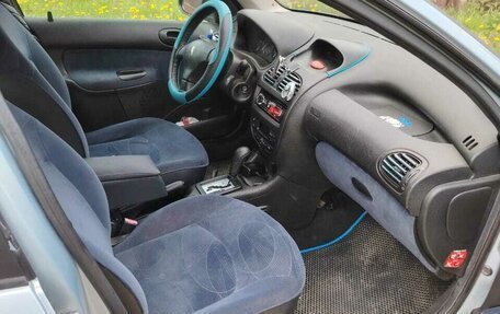 Peugeot 206, 2002 год, 250 000 рублей, 5 фотография