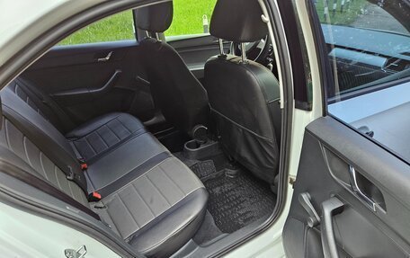 Skoda Rapid I, 2017 год, 770 000 рублей, 3 фотография