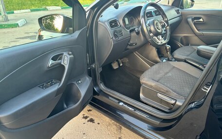 Volkswagen Polo VI (EU Market), 2018 год, 900 000 рублей, 15 фотография