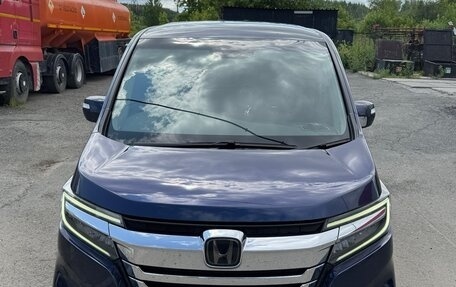 Honda Stepwgn IV, 2019 год, 3 230 000 рублей, 3 фотография