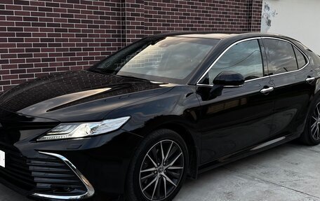 Toyota Camry, 2019 год, 2 750 000 рублей, 2 фотография