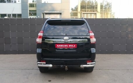 Toyota Land Cruiser Prado 150 рестайлинг 2, 2016 год, 3 590 000 рублей, 7 фотография