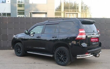 Toyota Land Cruiser Prado 150 рестайлинг 2, 2016 год, 3 590 000 рублей, 9 фотография