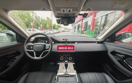 Land Rover Range Rover Evoque II, 2021 год, 2 950 999 рублей, 10 фотография
