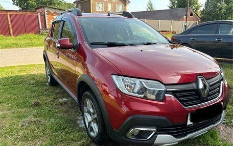 Renault Sandero II рестайлинг, 2018 год, 1 300 000 рублей, 1 фотография