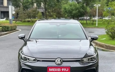 Volkswagen Golf VIII, 2022 год, 2 090 000 рублей, 1 фотография