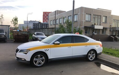 Skoda Superb III рестайлинг, 2015 год, 1 350 000 рублей, 15 фотография