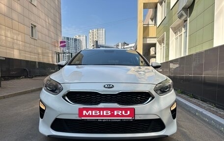 KIA cee'd III, 2020 год, 1 750 000 рублей, 2 фотография
