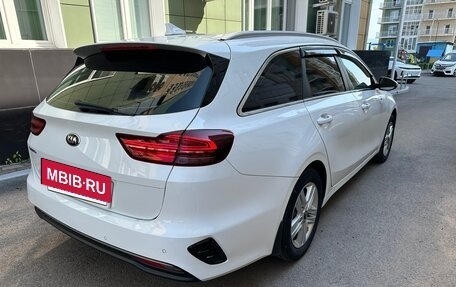 KIA cee'd III, 2020 год, 1 750 000 рублей, 6 фотография